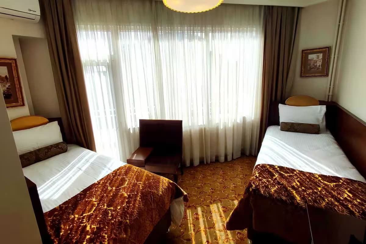 İki Yataklı Oda Manzara